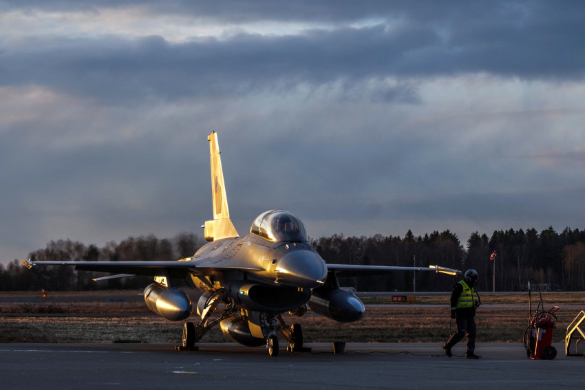 Norway marks first delivery of used F-16 fighters to Romania at Rygge air station